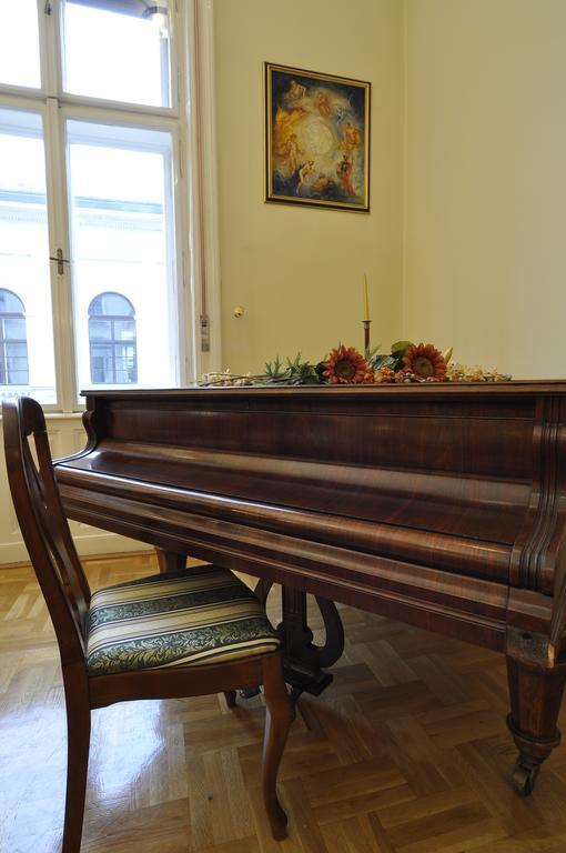Apartman Charming Art Deco Flat *