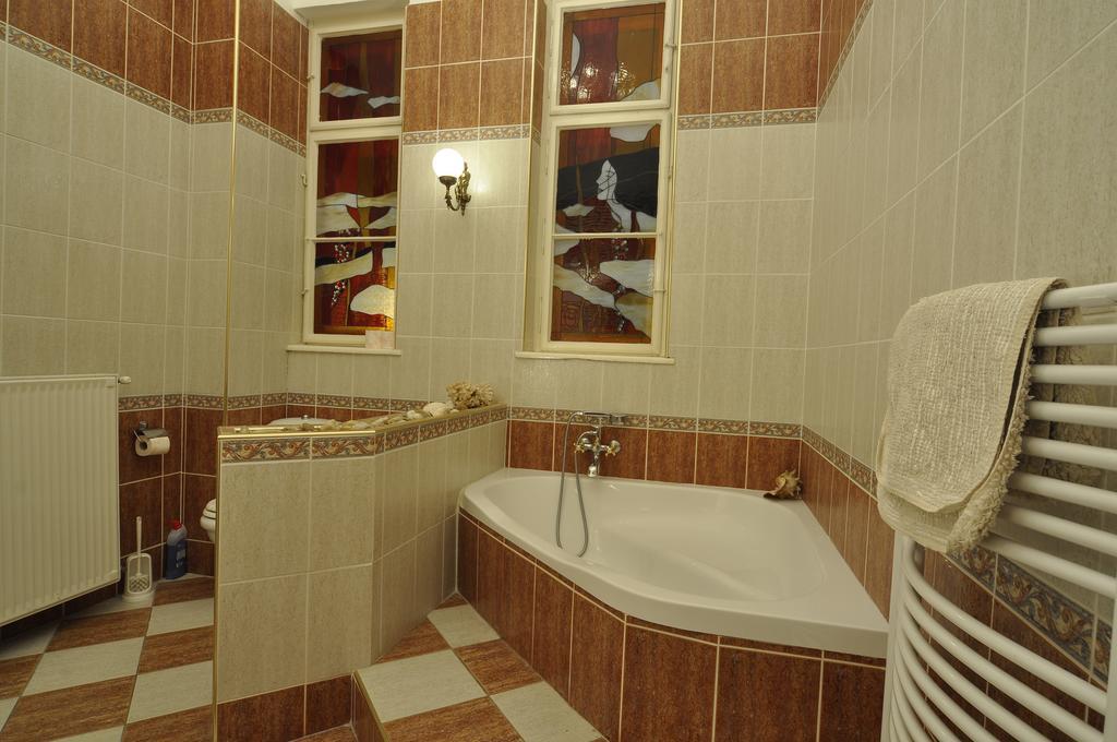 Charming Art Deco Flat Apartman *